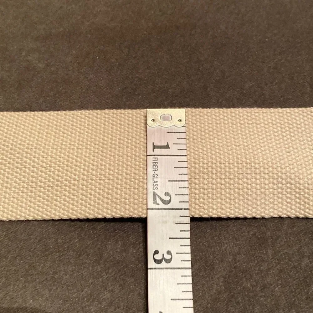 Women’s Tan Belt with Large Clip Buckle Adjustable Size M NWT